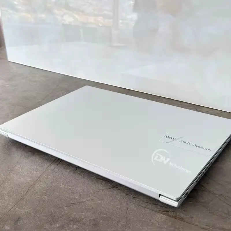 Laptop ASUS Vivobook i9 13va generación | 16GB RAM SSD 512GB O 1TB