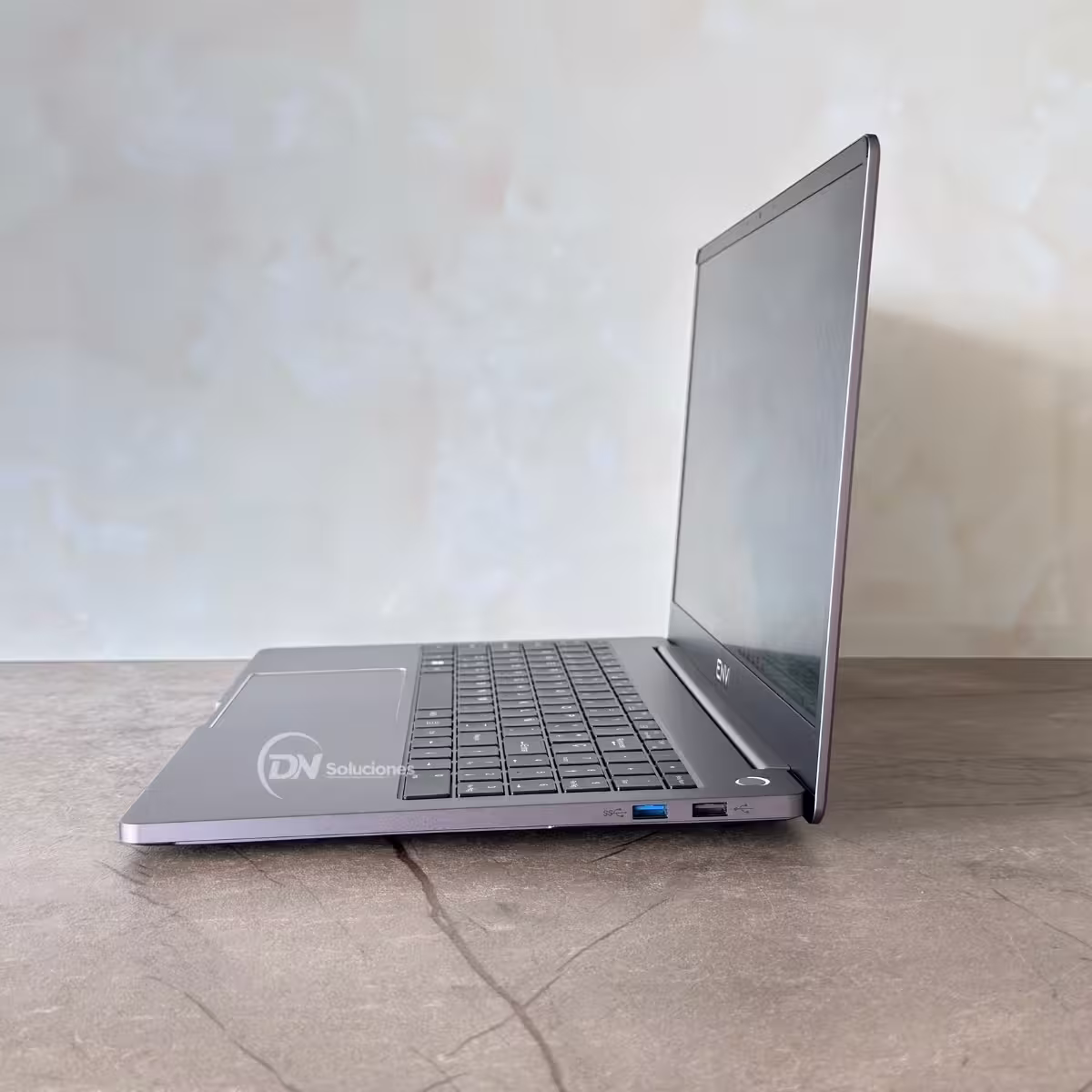 Laptop ENV 15 Ryzen 5 5625U | 8GB RAM 256GB SSD | Windows 11