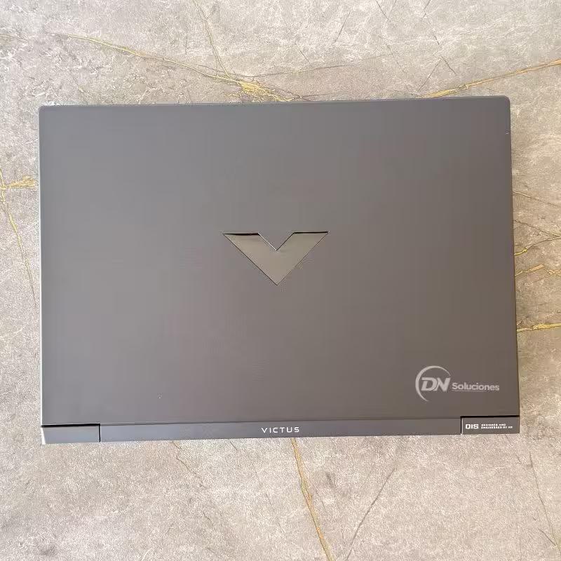 HP Victus Ryzen 7 7445HS RTX 3050 6GB | RAM Expandible a 32GB | SSD 512GB O 1TB