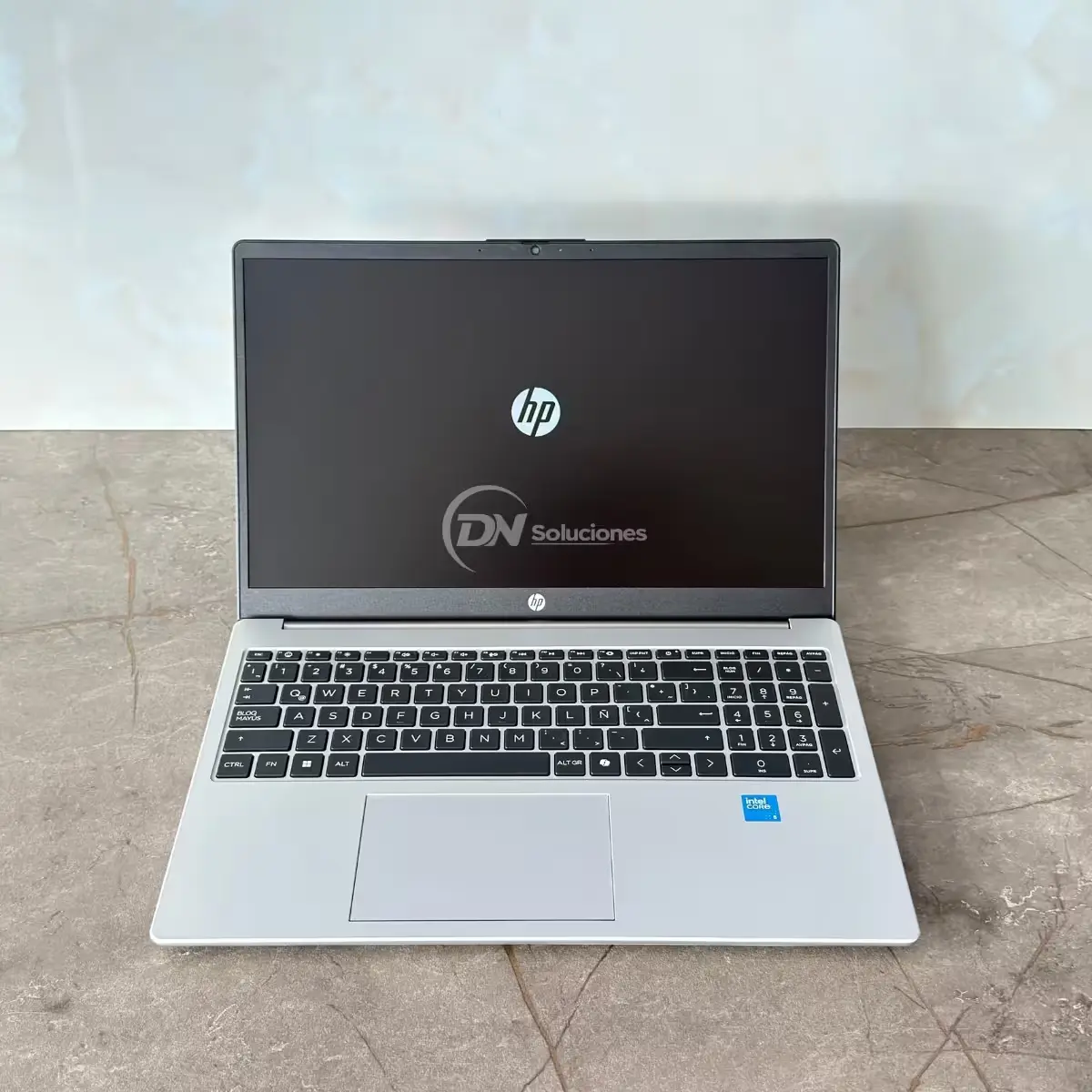 Laptop HP 250R G10 Core 5 120U | 16GB RAM | 512GB SSD | Potencia