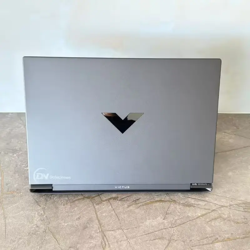 HP Victus Ryzen 7 7445HS RTX 3050 6GB | RAM Expandible a 32GB | SSD 512GB O 1TB