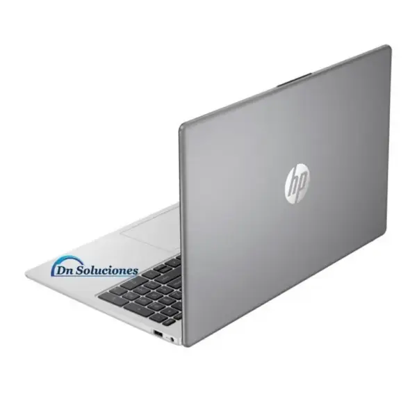 Laptop HP AMD Ryzen 7 7730U Quito Tumbaco